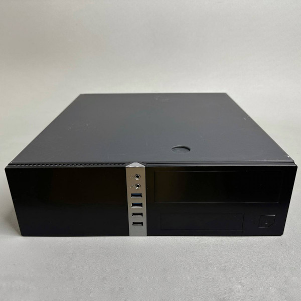 Корпус PowerCool Slim V8 300W черный