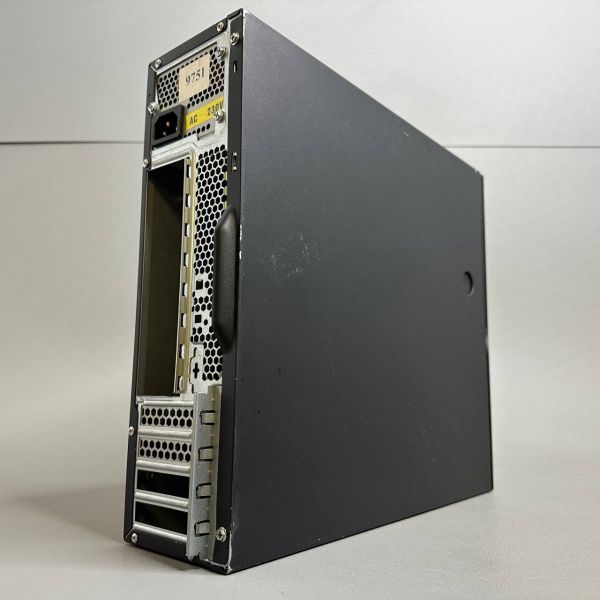 Корпус PowerCool Slim V8 300W черный