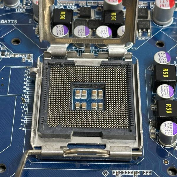 Материнская плата GIGABYTE GA-P31-DS3L (rev. 1.0)