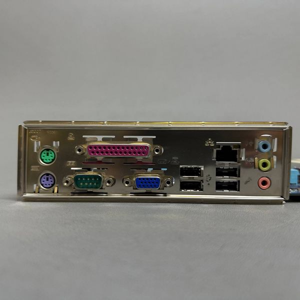 Материнская плата GIGABYTE GA-G41M-ES2L (rev. 1.1)