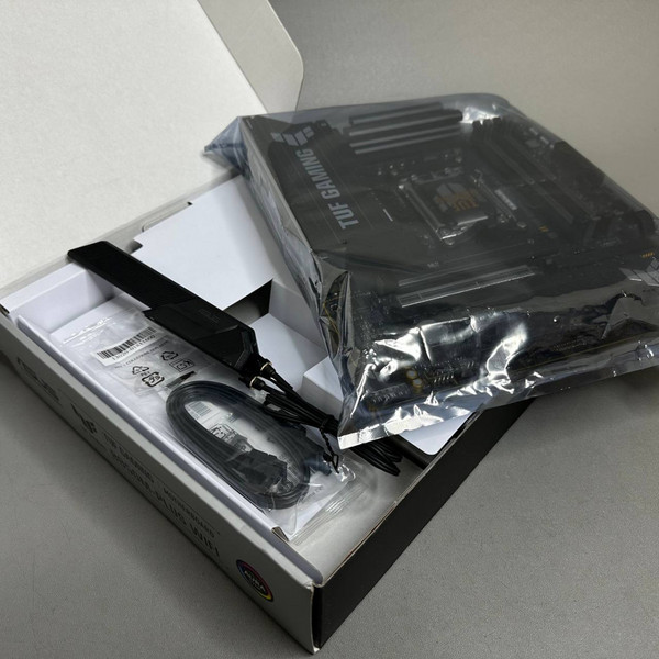 Материнская плата ASUS TUF GAMING B850M-PLUS WIFI