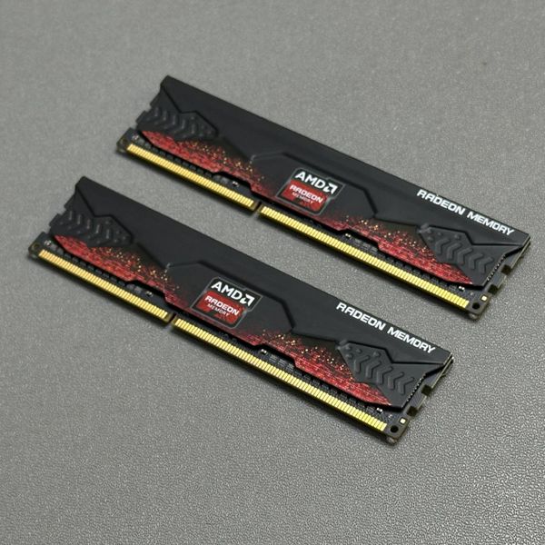 Оперативная память AMD Radeon R5 Entertainment Series 8 ГБ (2x4 ГБ) DDR3 1600MHz (R5S38G1601U1K)