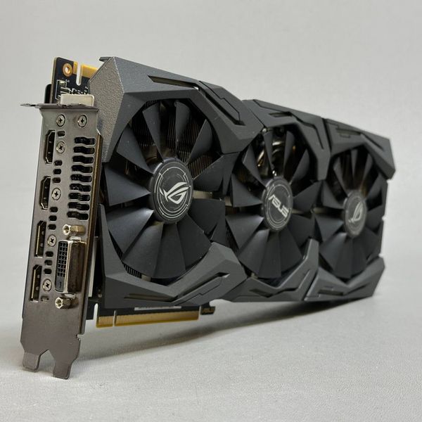 Видеокарта Asus GeForce GTX 1080 STRIX 8192MB 256bit GDDR5X PCI-E (STRIX-GTX1080-A8G-GAMING) DVI HDMI DP