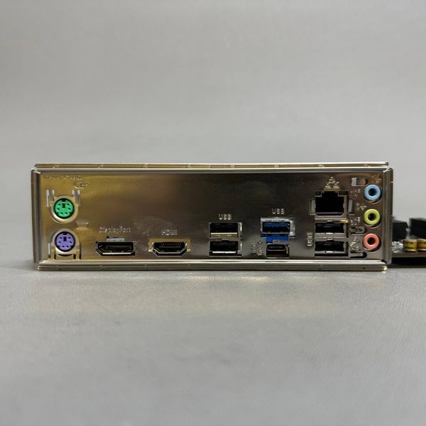 Комплект: мат плата Gigabyte H310M A 2.0 s.1151v2 + Core i3-8100