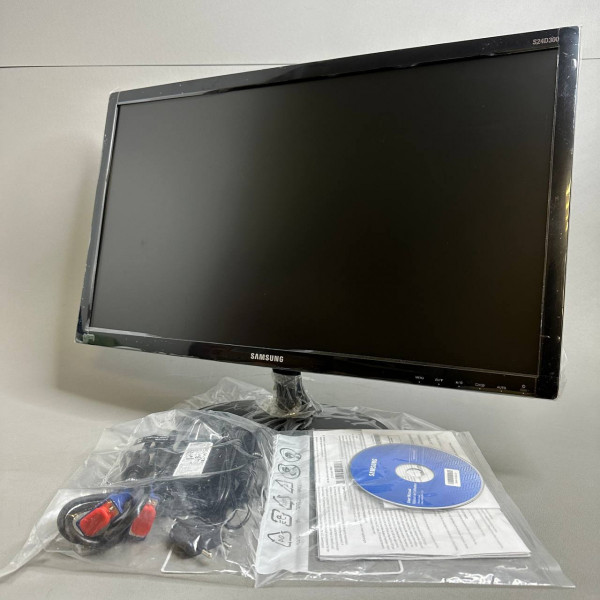 24'' Монитор Samsung S24D300H, 1920x1080, 60 Гц, TN, черный
