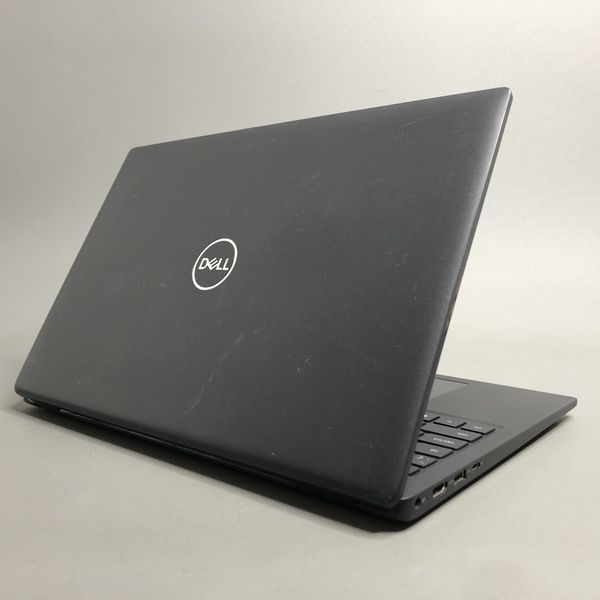 15.6'' FHD Ноутбук DELL Latitude 3520-2378 черный