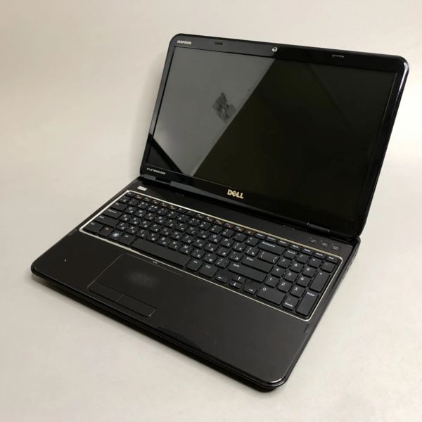 15.6'' Ноутбук DNS A15HE черный