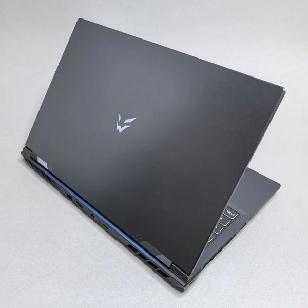 15.6'' 165 Гц Ноутбук ARDOR GAMING EVO E15-I7ND500 черный