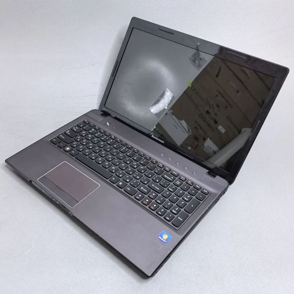 15.6'' HD Ноутбук Lenovo IdeaPad Z570 (20095) коричневый