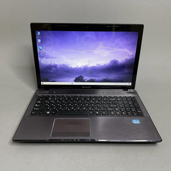 15.6'' HD Ноутбук Lenovo IdeaPad Z570 серый