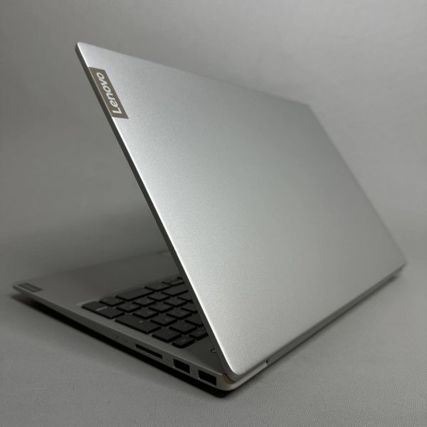 15.6'' FHD Ноутбук Lenovo IdeaPad S340-15IIL (81VW00F0RU) серебристый