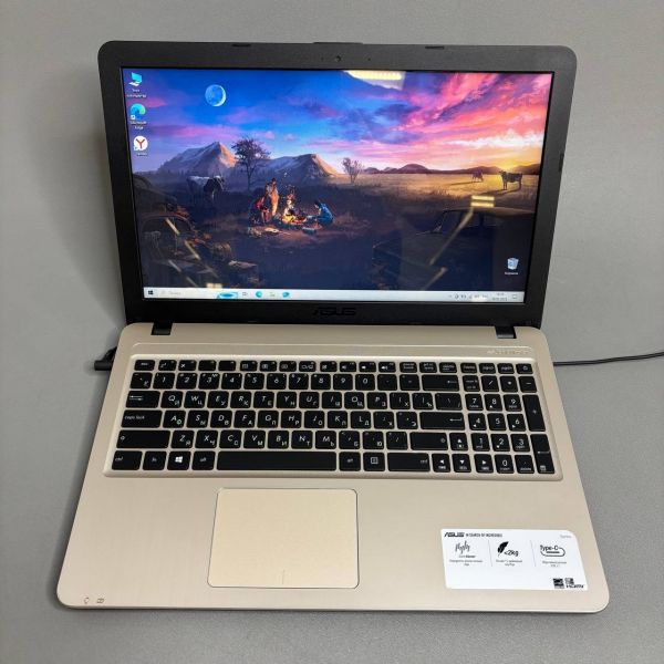 15.6'' Ноутбук ASUS X540SA-XX009T золотистый