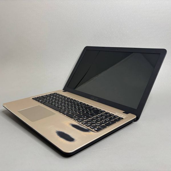 15.6'' Ноутбук ASUS X540SC-XX033T золотистый