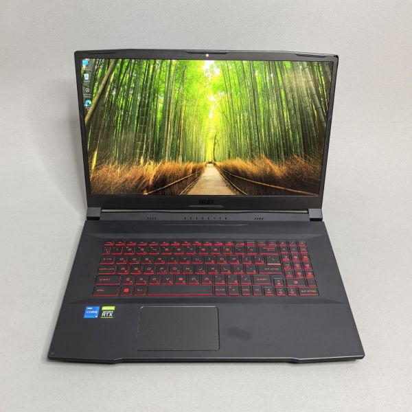 17.3'' 144 Гц Ноутбук MSI Katana GF76 11UD-482XRU черный