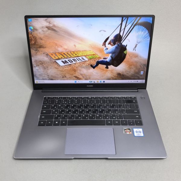 15.6'' FHD Ноутбук Huawei MateBook D 15 (Boh-WAQ9R) серый