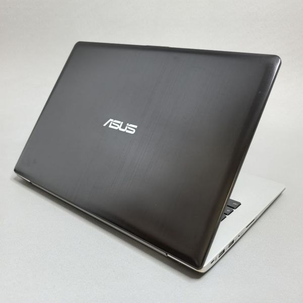 13.3'' Сенсорный ультрабук ASUS S300CA-С1023H серебристый