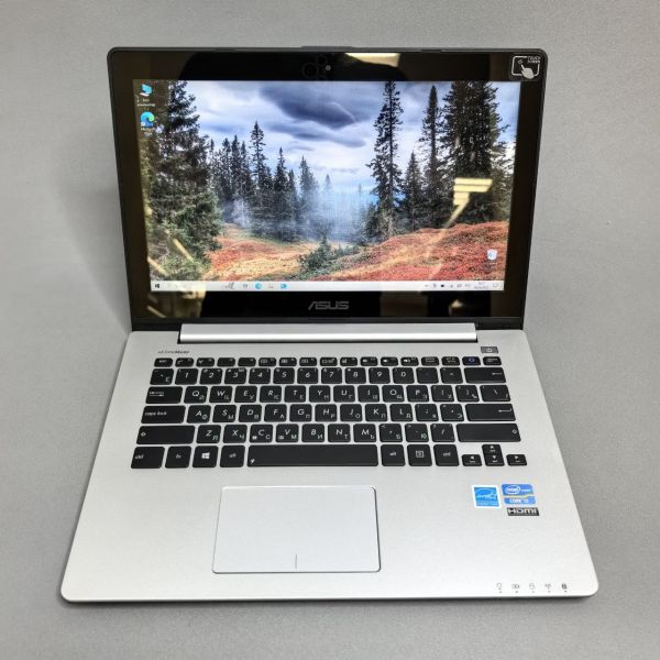 13.3'' Сенсорный ультрабук ASUS S300CA-С1023H серебристый