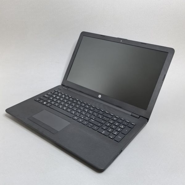 15.6'' Ноутбук HP 15-rb017ur черный