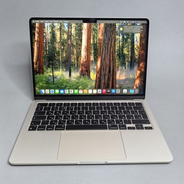 13.6'' UHD Ноутбук Apple MacBook Air 13 (2022) MC7W4B/A / Apple M2 / 16Gb / 256Gb SSD, Starlight