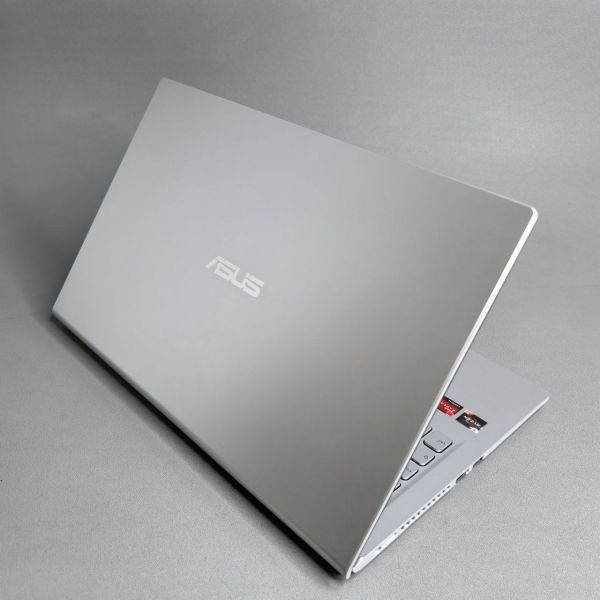 15.6'' FHD Ноутбук ASUS M515DA-EJ1697 серебристый
