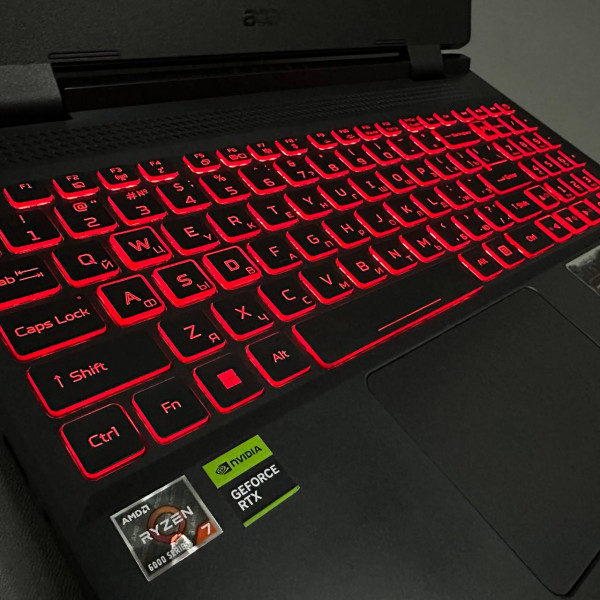 15.6'' 144 Гц Ноутбук Acer Nitro 5 AN515-46-R9K5 черный