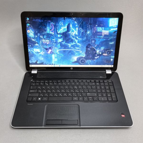 17.3'' Ноутбук HP 17-e001er серебристый