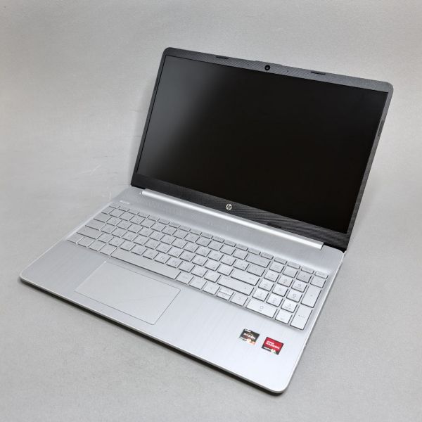 15.6'' FHD Ноутбук HP 15s-eq2099ur (5D647EA) серебристый