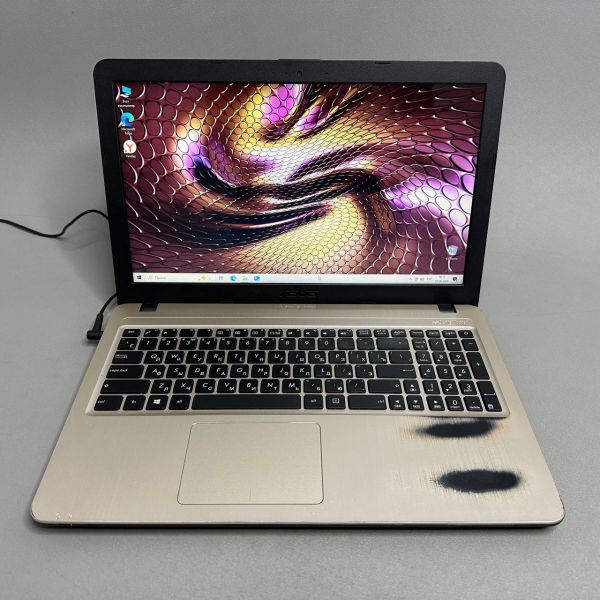 15.6'' Ноутбук ASUS X540SC-XX033T золотистый