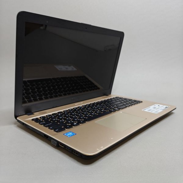 15.6'' Ноутбук Asus Vivobook X541SA-XX038T золотистый
