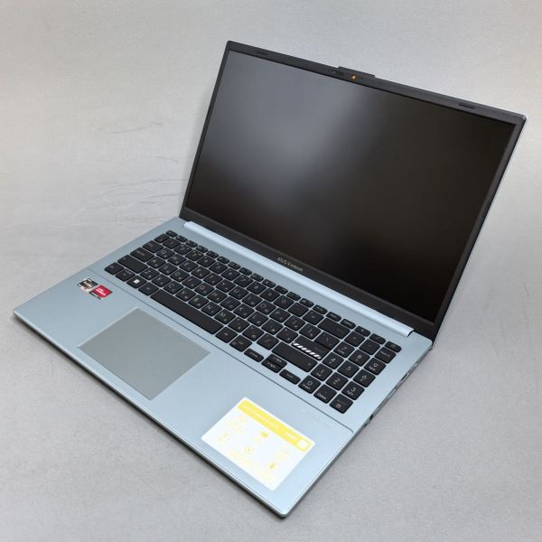 15.6'' FHD Ноутбук Asus Vivobook E1504FA-BQ511, зеленый