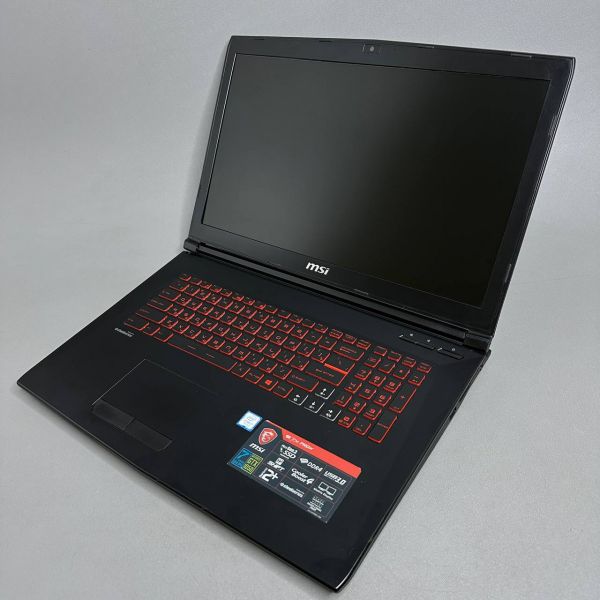 17.3'' FHD Ноутбук MSI MS-1799 (GL72M 7RDX), черный