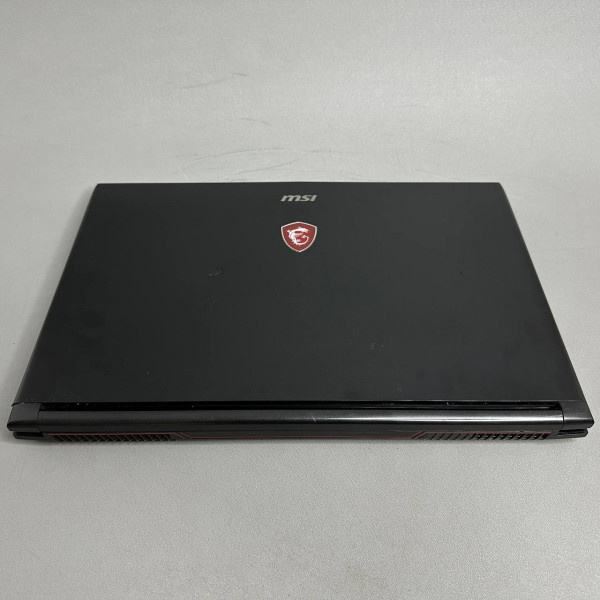 17.3'' FHD Ноутбук MSI MS-1799 (GL72M 7RDX), черный
