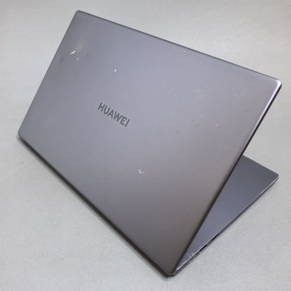 15.6'' FHD Ноутбук Huawei MateBook D 15 (Boh-WAQ9R) серый