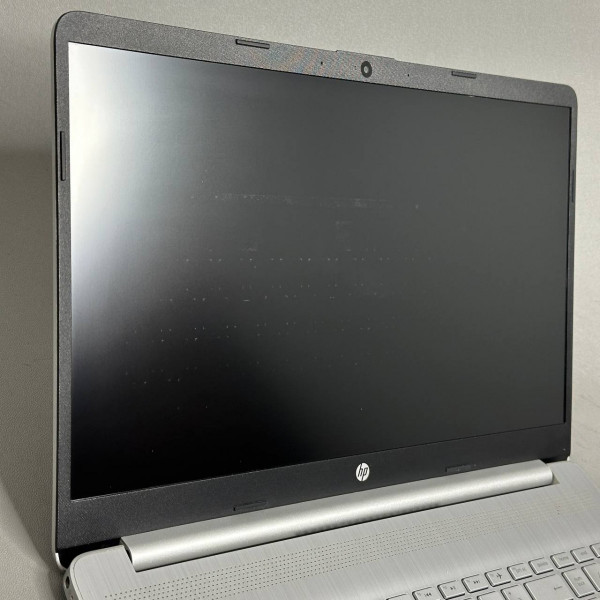 15.6'' FHD Ноутбук HP Laptop 15S-FQ2044UR (3C7A1EA) серебристый