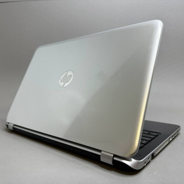 15.6'' Ноутбук HP Pavilion 15-n062sr (E7G17EA) серый
