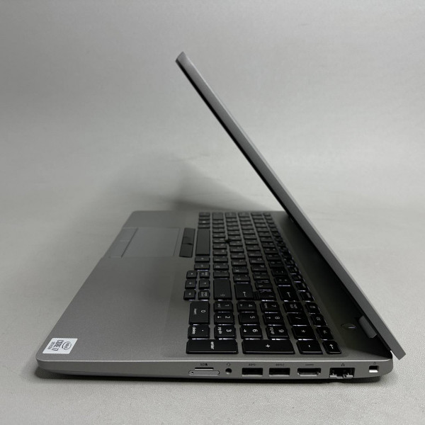 15.6'' FHD Ноутбук Dell Latitude 5511-9104 серый
