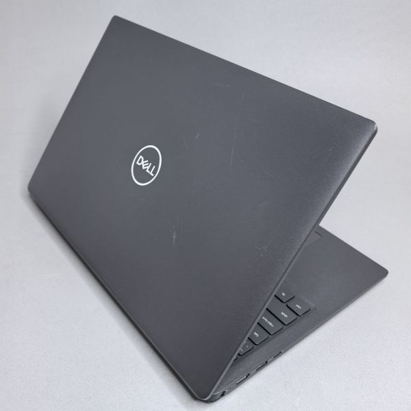 15.6'' FHD Ноутбук DELL Latitude 3520-2378 черный