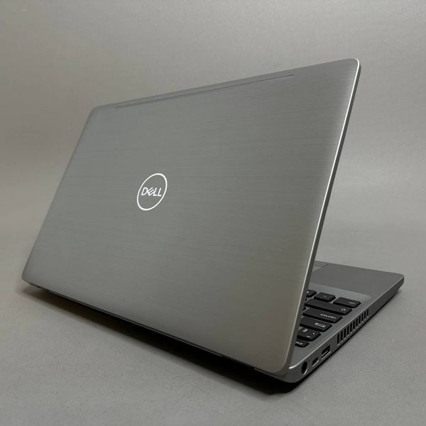 15.6'' FHD Ноутбук DELL Latitude 5501-4104 серый