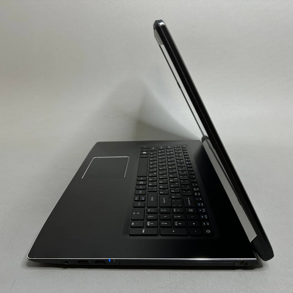 17.3'' HD+ Ноутбук Acer Aspire 5 A517-51G-379Y черный