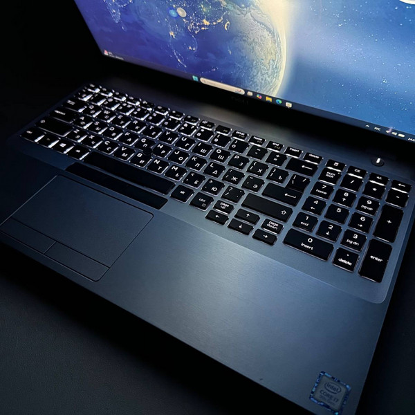 15.6'' FHD Ноутбук DELL Latitude 5501-4104 серый