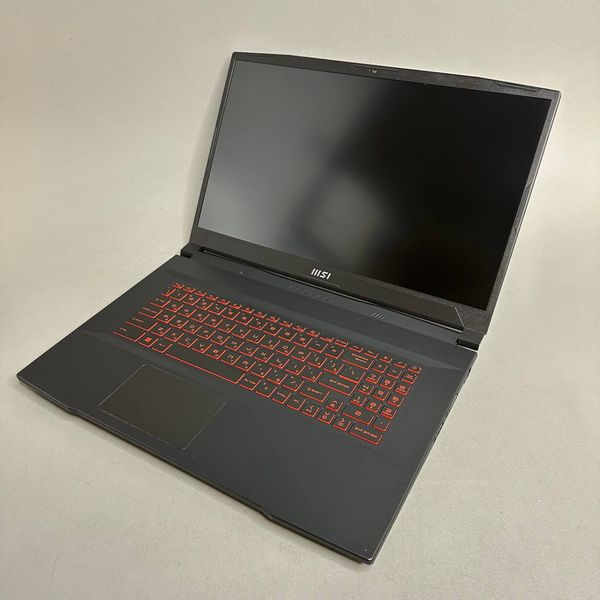 17.3'' 144 Гц Ноутбук MSI GF76 Katana 12UC-235XRU черный
