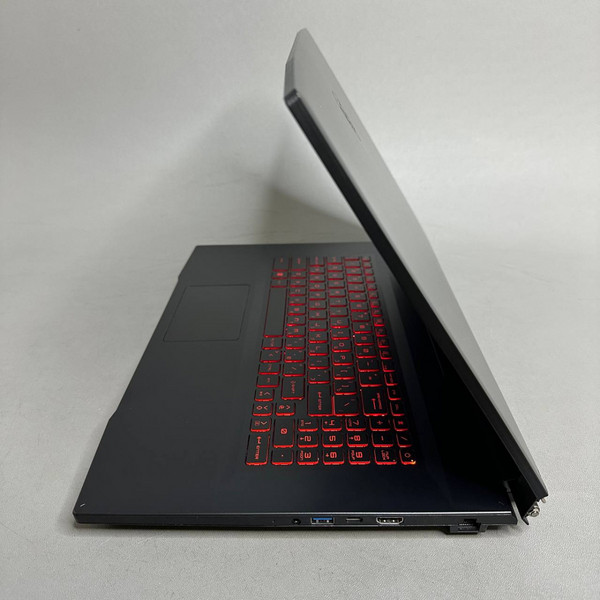 17.3'' 144 Гц Ноутбук MSI GF76 Katana 12UC-235XRU черный
