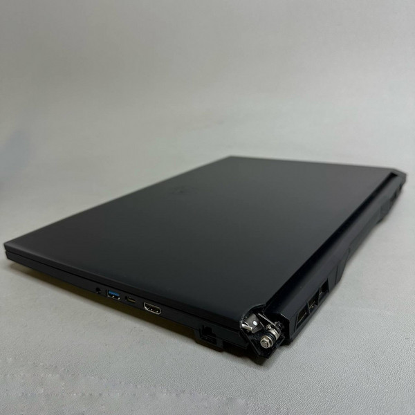 17.3'' 144 Гц Ноутбук MSI GF76 Katana 12UC-235XRU черный