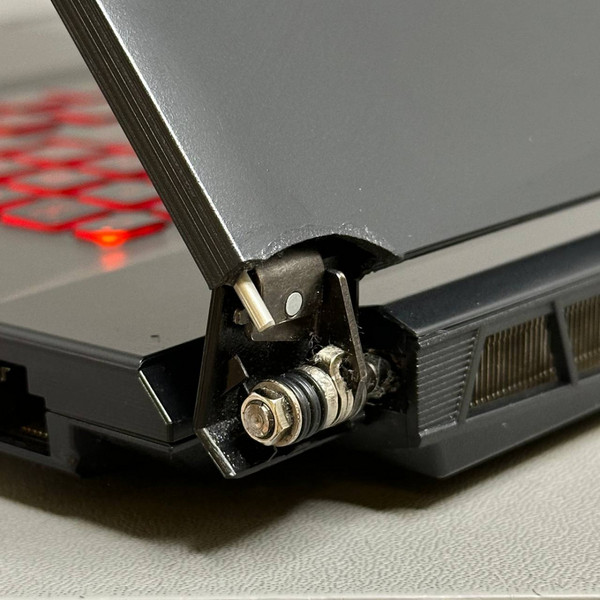 17.3'' 144 Гц Ноутбук MSI GF76 Katana 12UC-235XRU черный