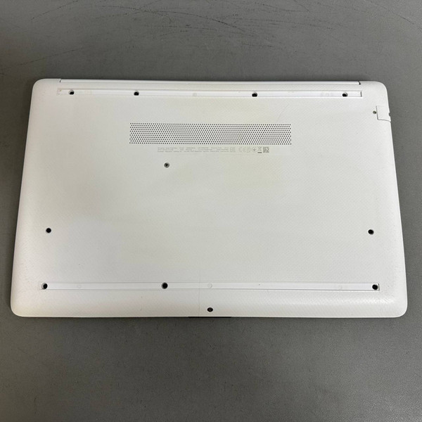 15.6'' HD Ноутбук HP 15-db1232ur (1X2M3EA) белый