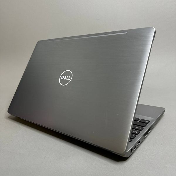 15.6'' FHD Ноутбук DELL Latitude 5501-4104 серый