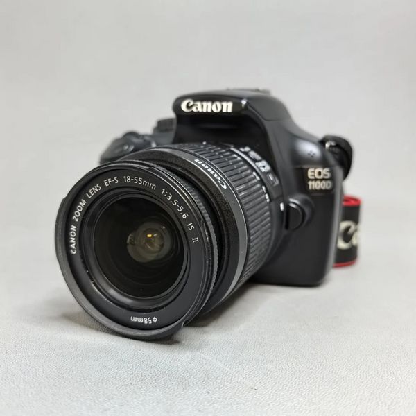 Зеркальный фотоаппарат Canon EOS 1100D Kit EF-S 18-55mm f/3.5-5.6 IS II, черный