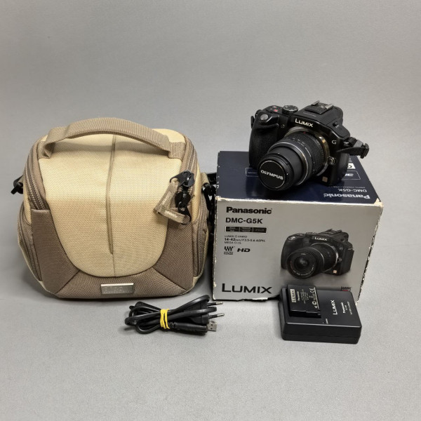 Цифровой фотоаппарат Panasonic Lumix DMC-G5 Kit 14-42 mm черный