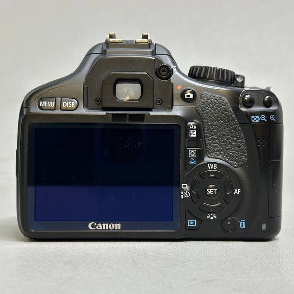 Зеркальный фотоаппарат Canon EOS 550D Kit EF-S 18-135mm f/3.5-5.6 IS, черный
