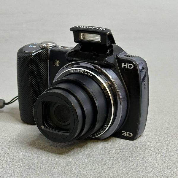 Цифровой фотоаппарат Olympus SZ-10 черный